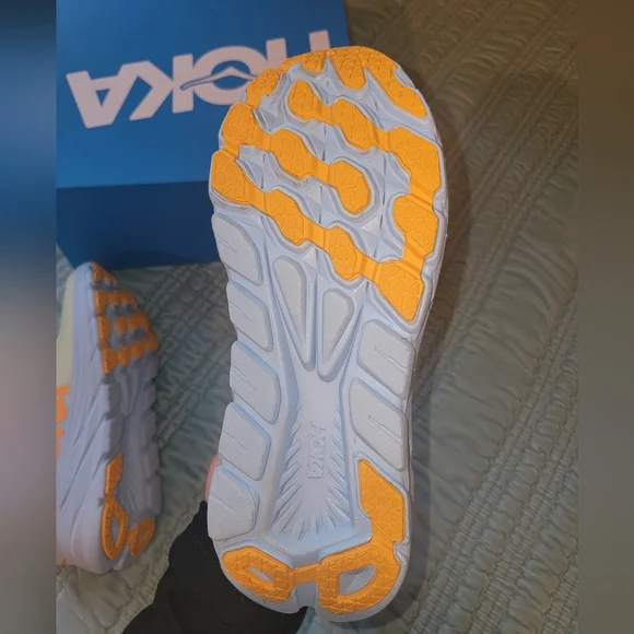 Hoka Rincon 3 - Picture 6 of 7